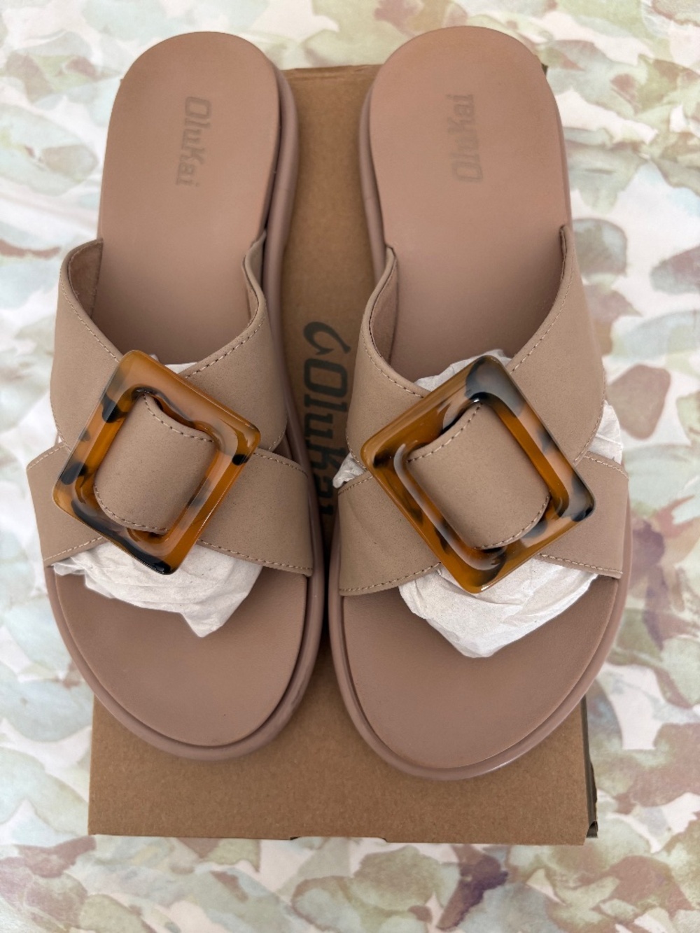 Olukai Lai Slide Sandals, Women's in Size 7M